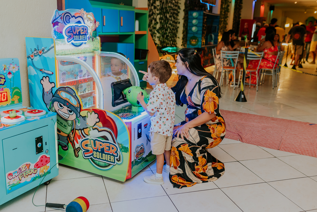 fotografia festa infantil jacapregua Rio de Janeiro fotografa familia 3 anos Antonio tema 3 porquinhos casa de festas dreams