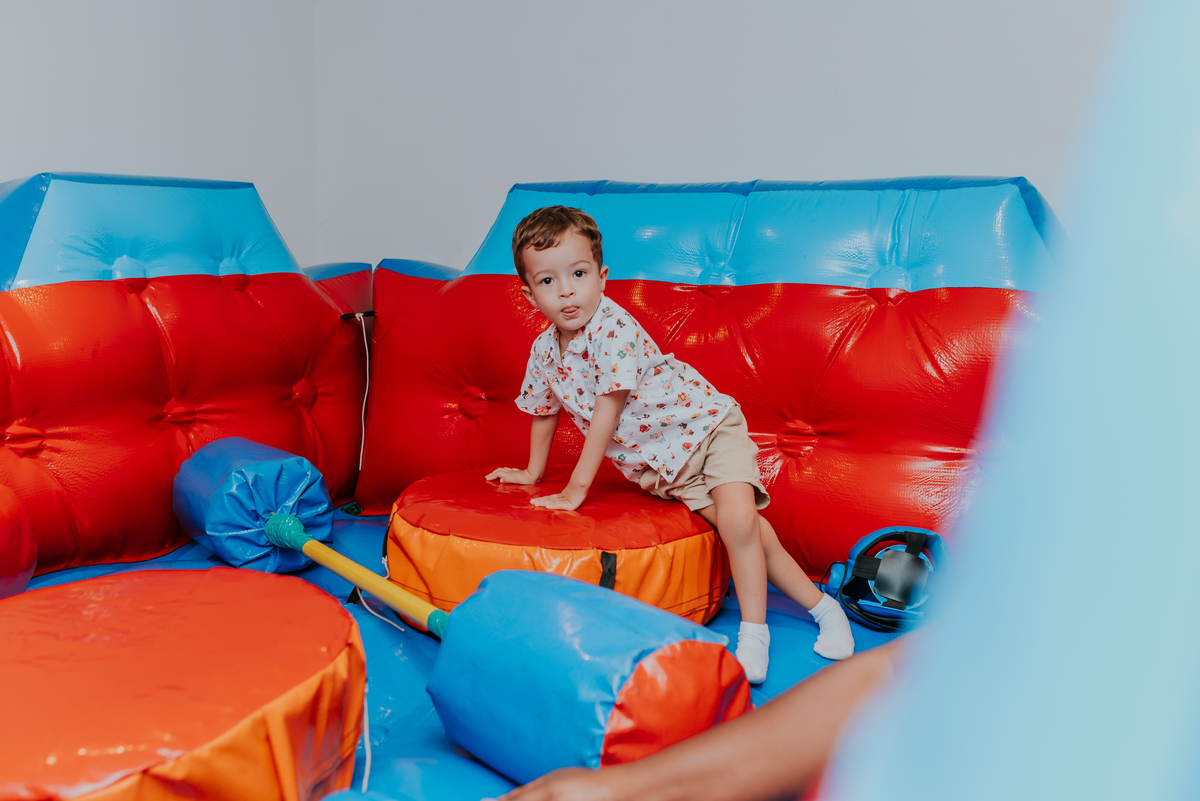 fotografia festa infantil jacapregua Rio de Janeiro fotografa familia 3 anos Antonio tema 3 porquinhos casa de festas dreams