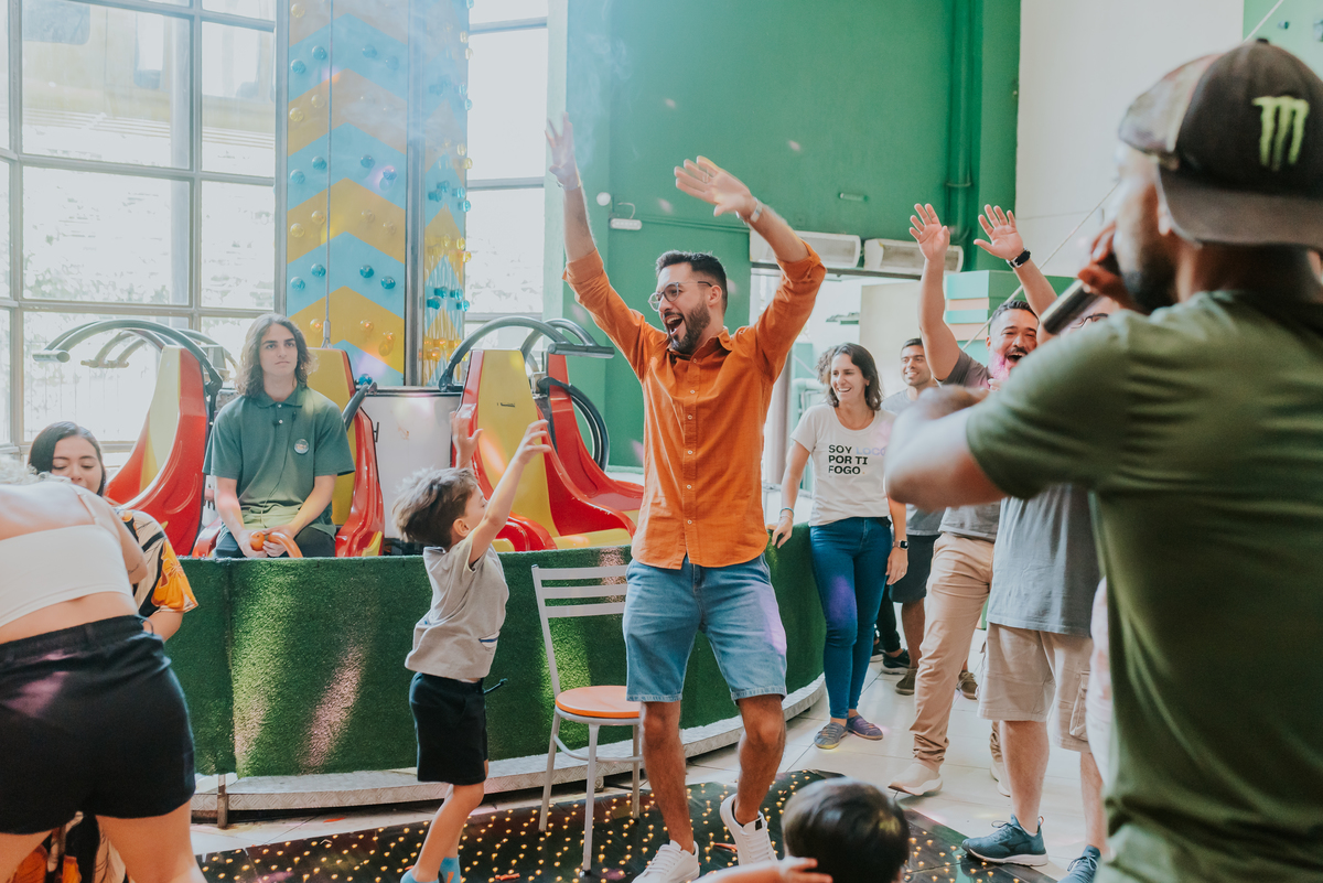 fotografia festa infantil jacapregua Rio de Janeiro fotografa familia 3 anos Antonio tema 3 porquinhos casa de festas dreams