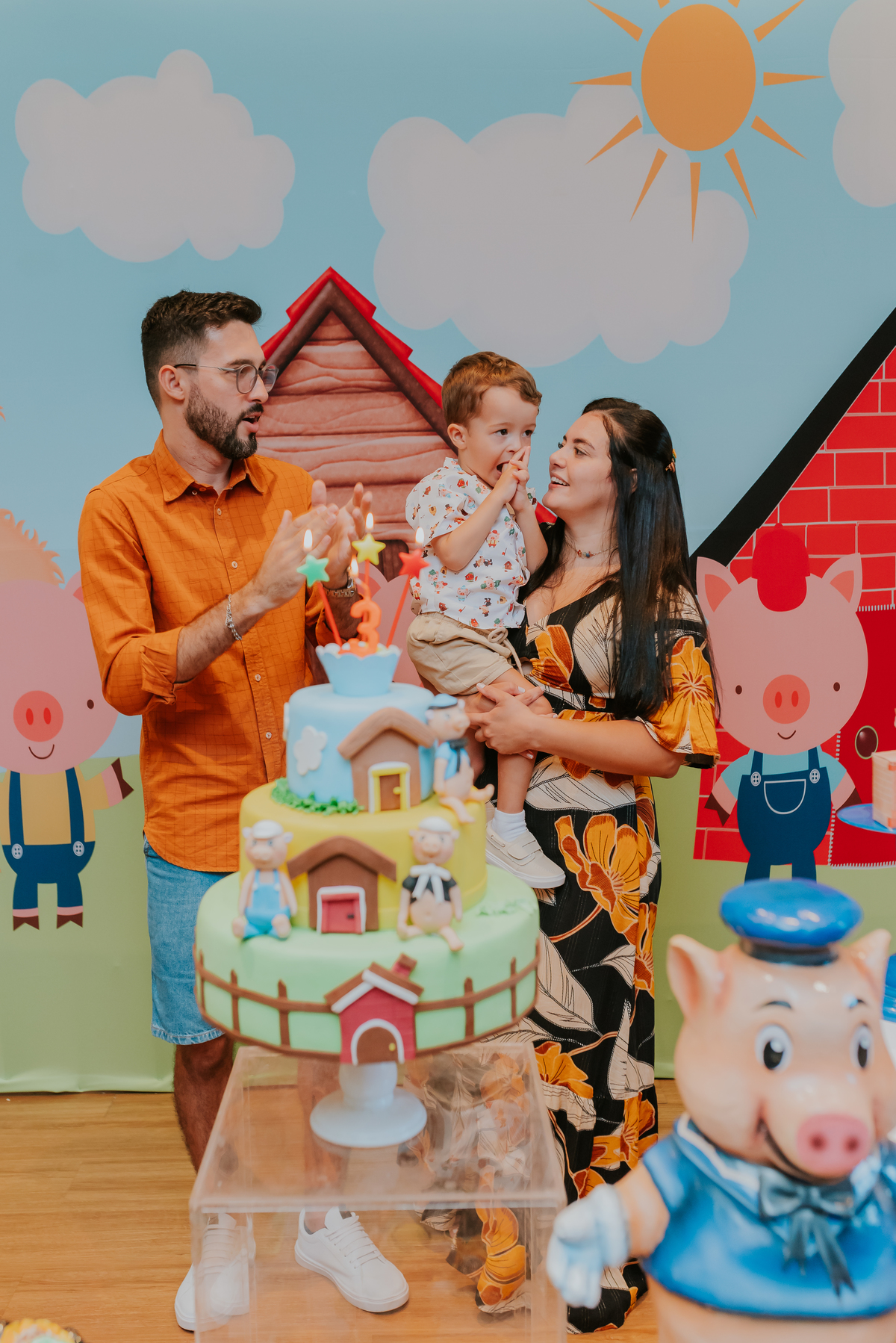 fotografia festa infantil jacapregua Rio de Janeiro fotografa familia 3 anos Antonio tema 3 porquinhos casa de festas dreams