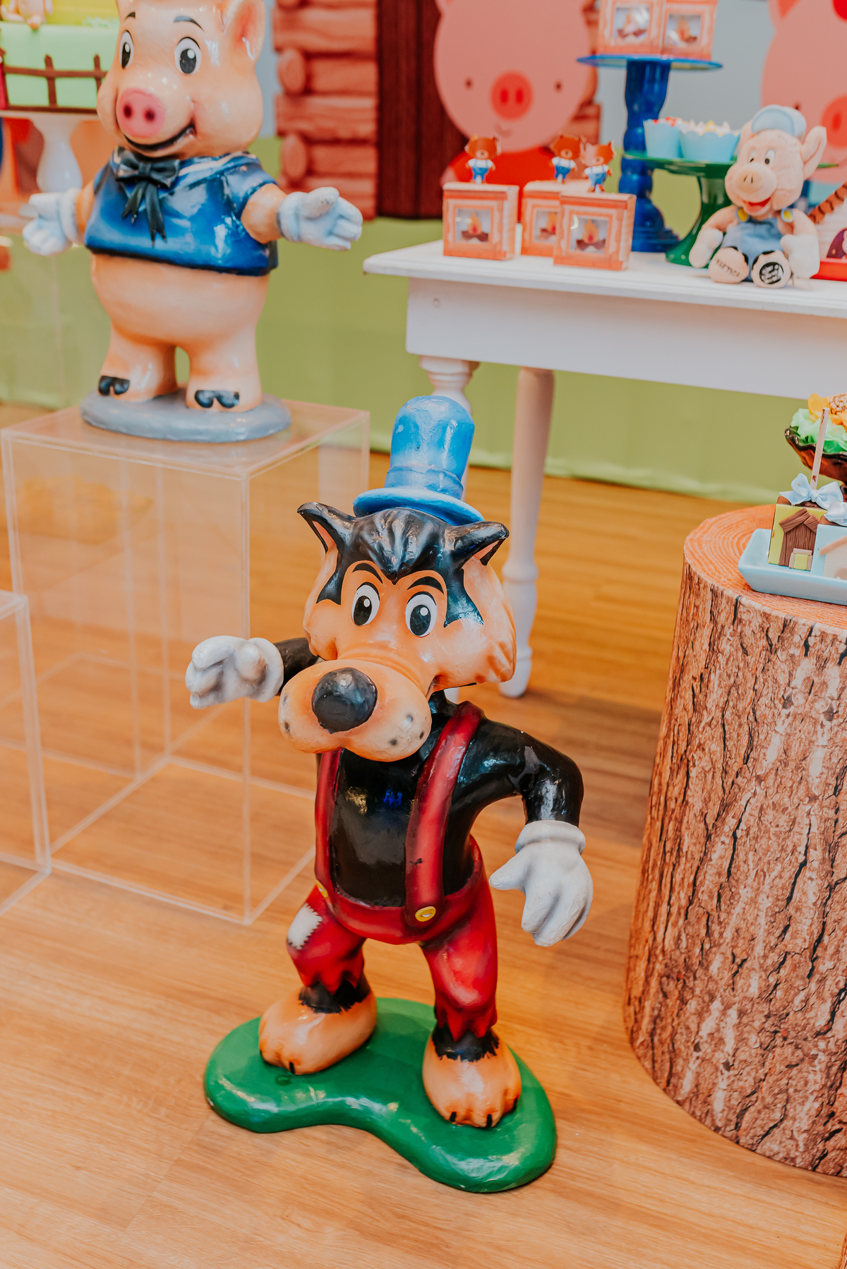 fotografia festa infantil jacapregua Rio de Janeiro fotografa familia 3 anos Antonio tema 3 porquinhos casa de festas dreams