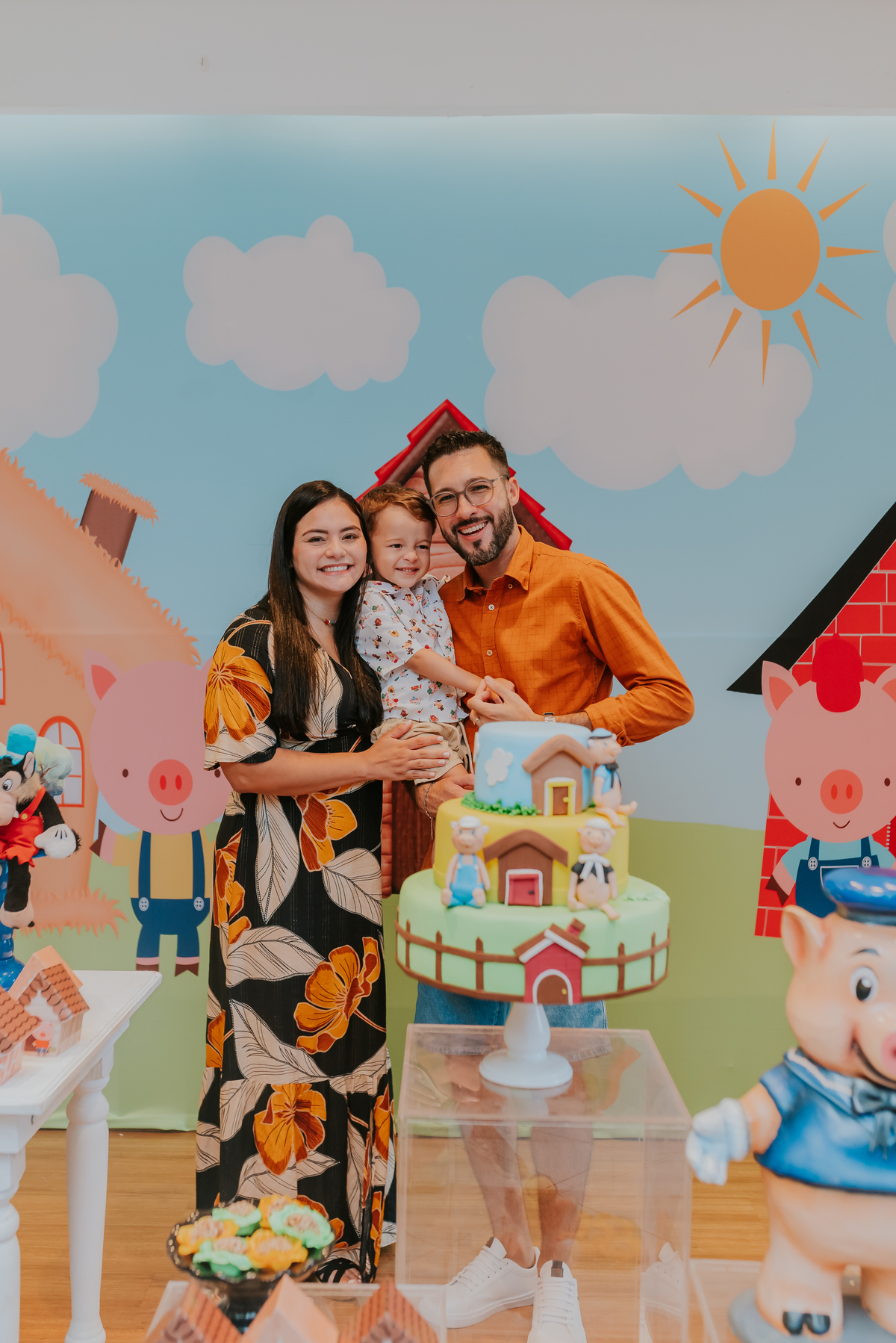 fotografia festa infantil jacapregua Rio de Janeiro fotografa familia 3 anos Antonio tema 3 porquinhos casa de festas dreams