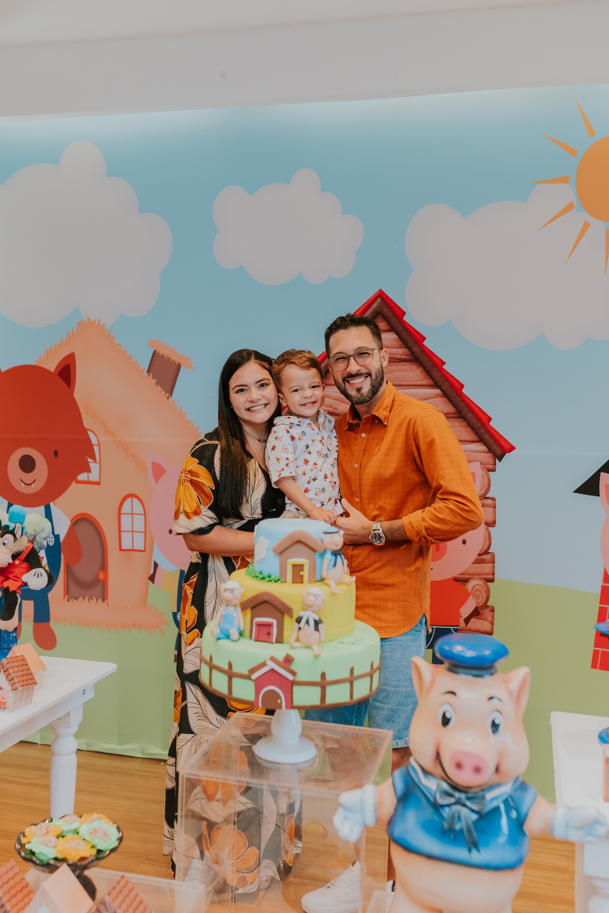 fotografia festa infantil jacapregua Rio de Janeiro fotografa familia 3 anos Antonio tema 3 porquinhos casa de festas dreams