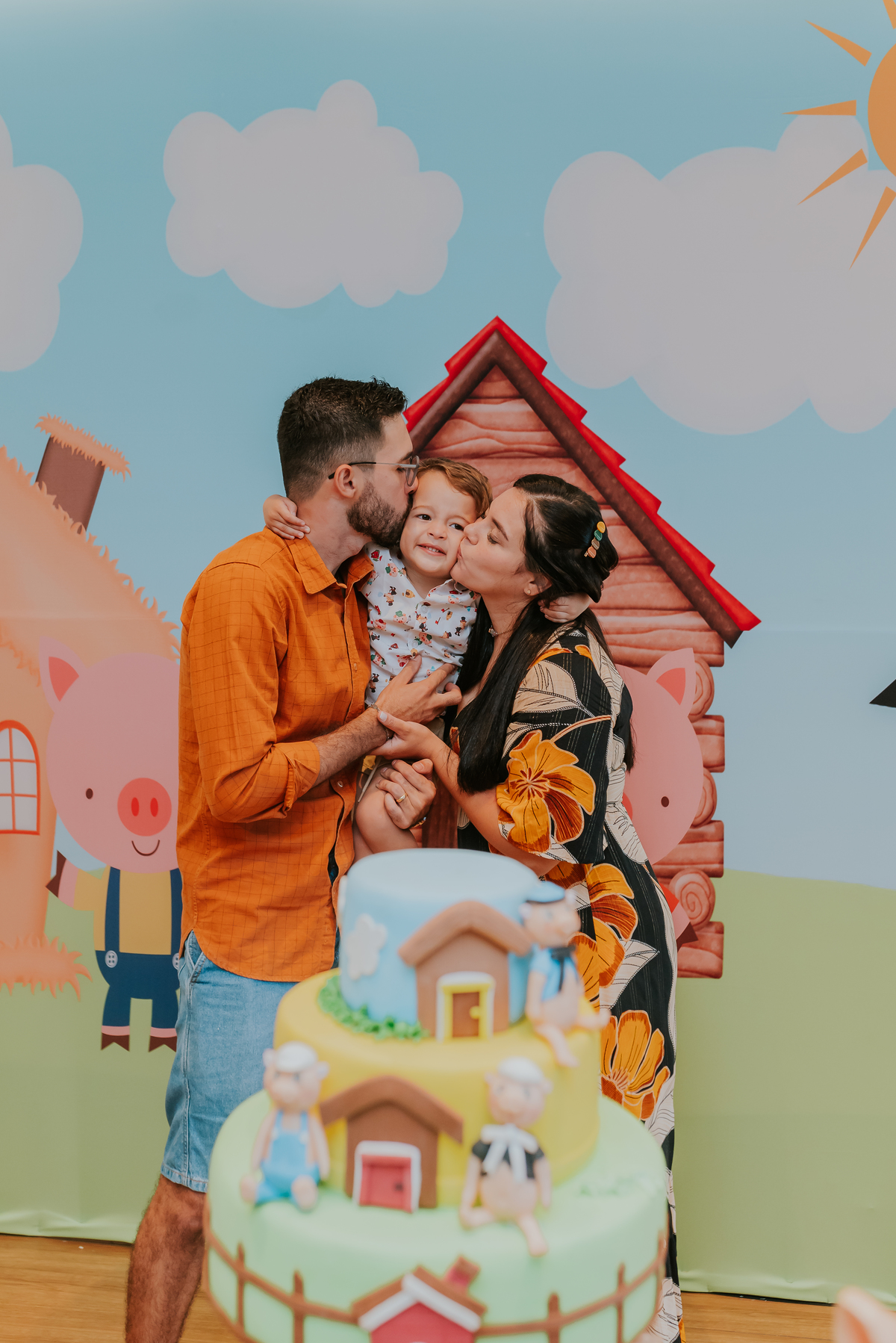 fotografia festa infantil jacapregua Rio de Janeiro fotografa familia 3 anos Antonio tema 3 porquinhos casa de festas dreams