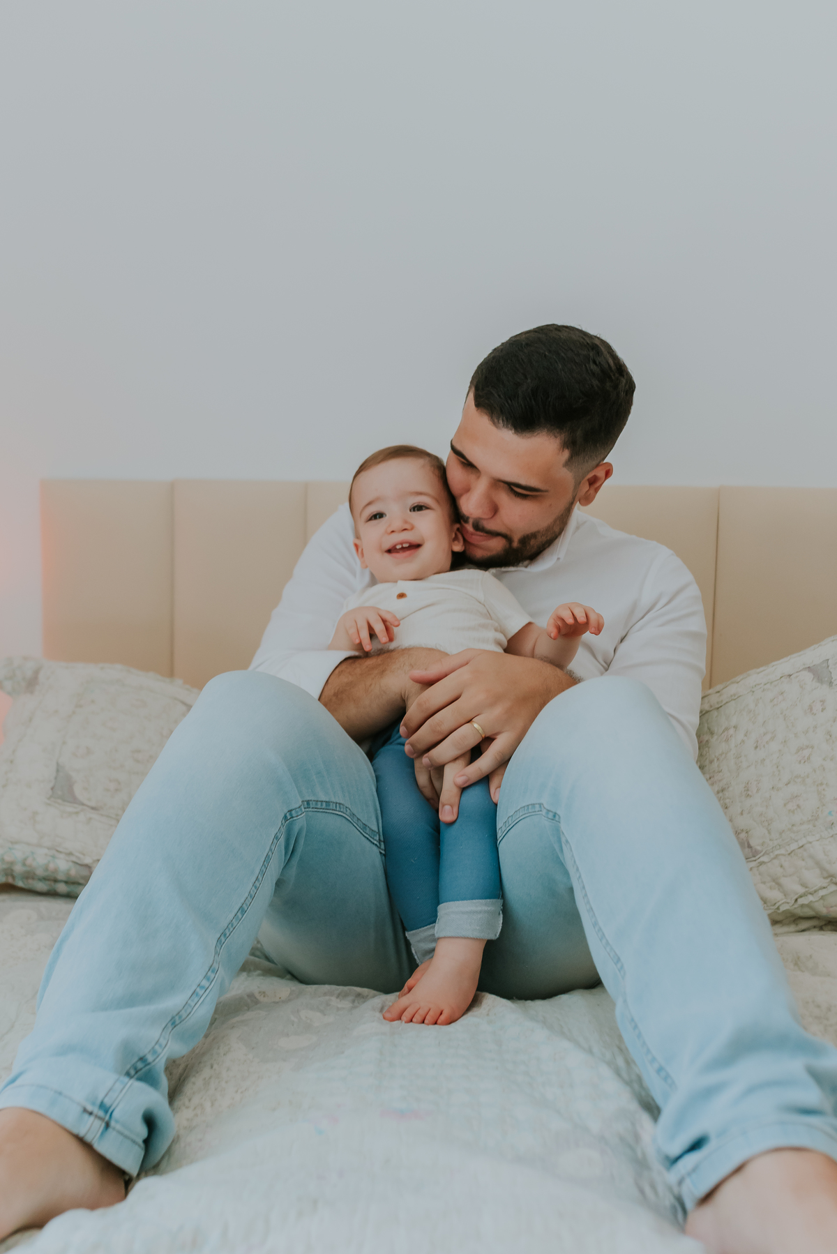 fotografia fotografa familia ensaio em casa acompanhamento 11 meses Noah ilha do governador portuguesa rio de janeiro
