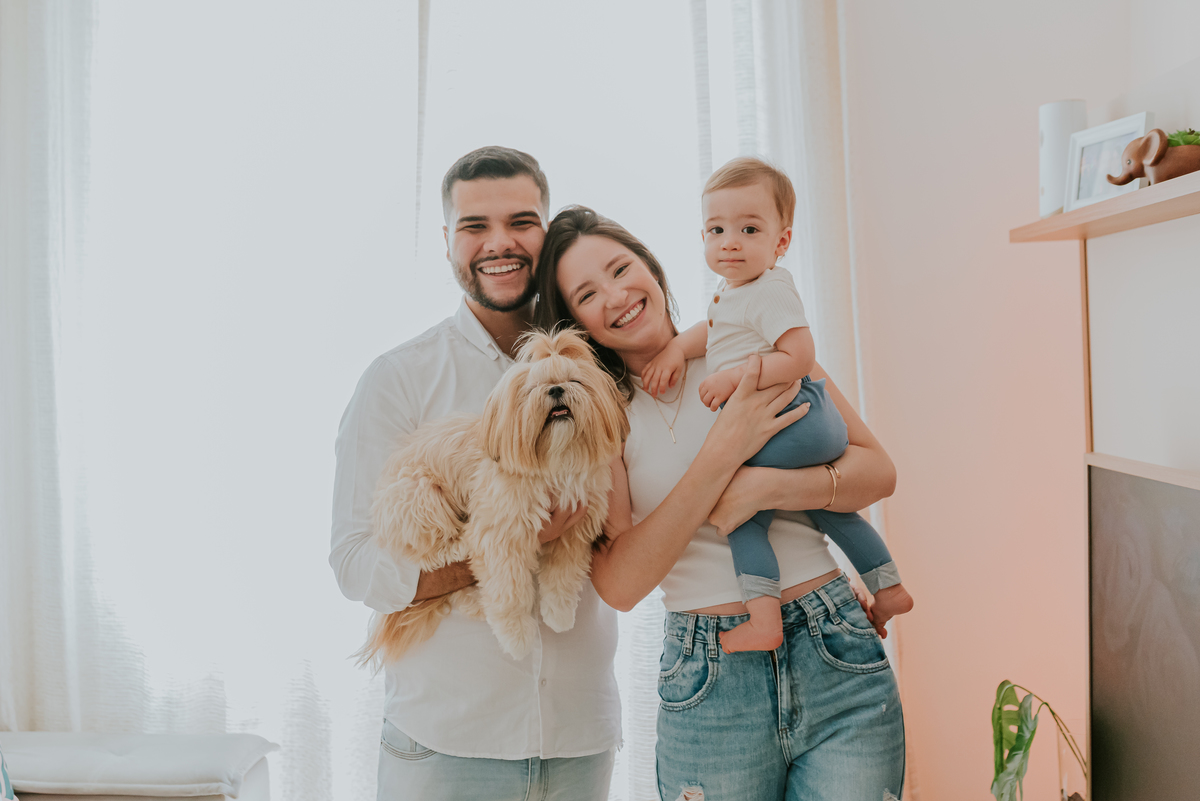 fotografia fotografa familia ensaio em casa acompanhamento 11 meses Noah ilha do governador portuguesa rio de janeiro