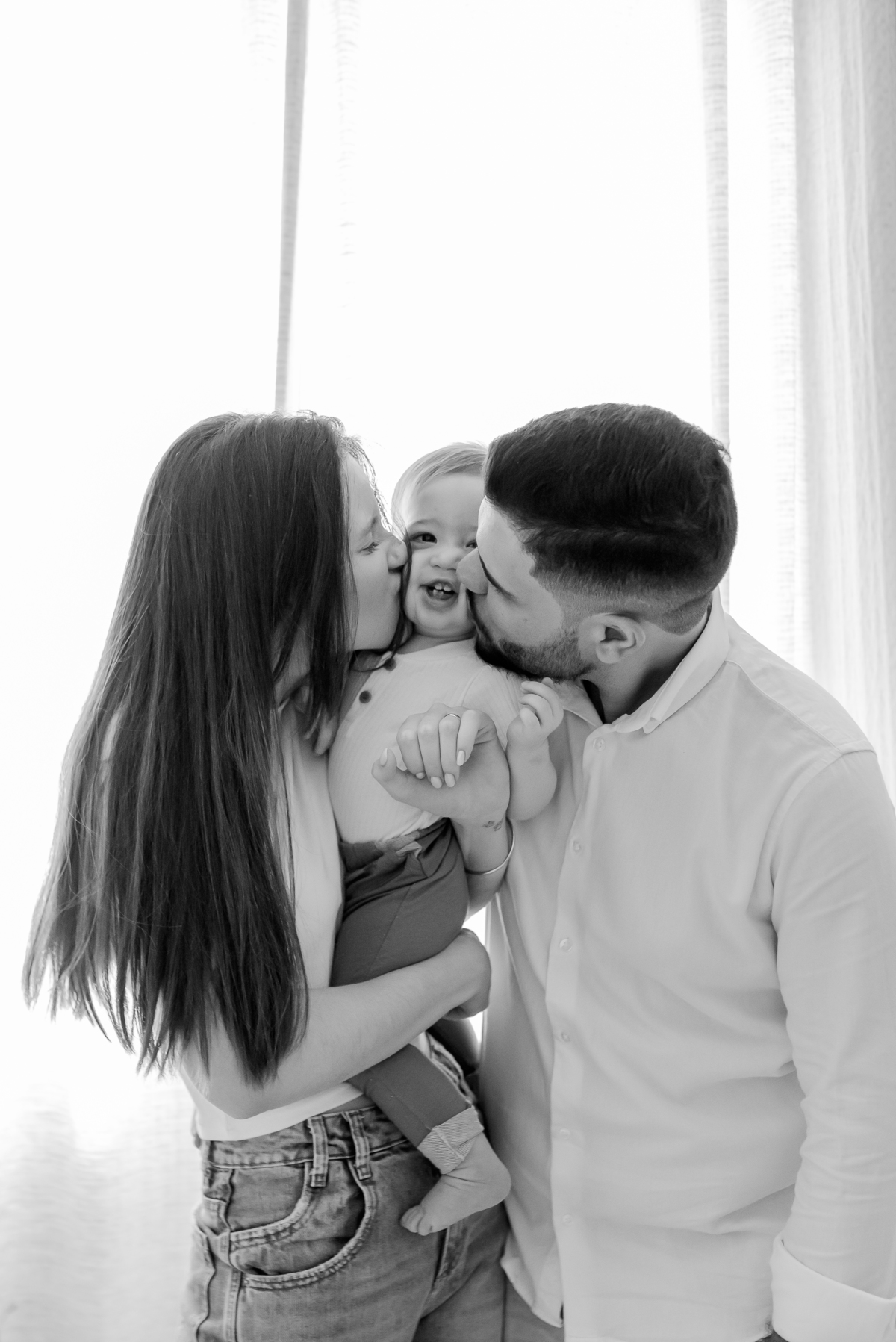 fotografia fotografa familia ensaio em casa acompanhamento 11 meses Noah ilha do governador portuguesa rio de janeiro