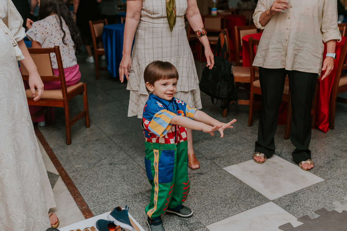 fotografia festa infantil 2 anos Miguel Tijuca rio de janeiro tema astronauta fotografa familia 