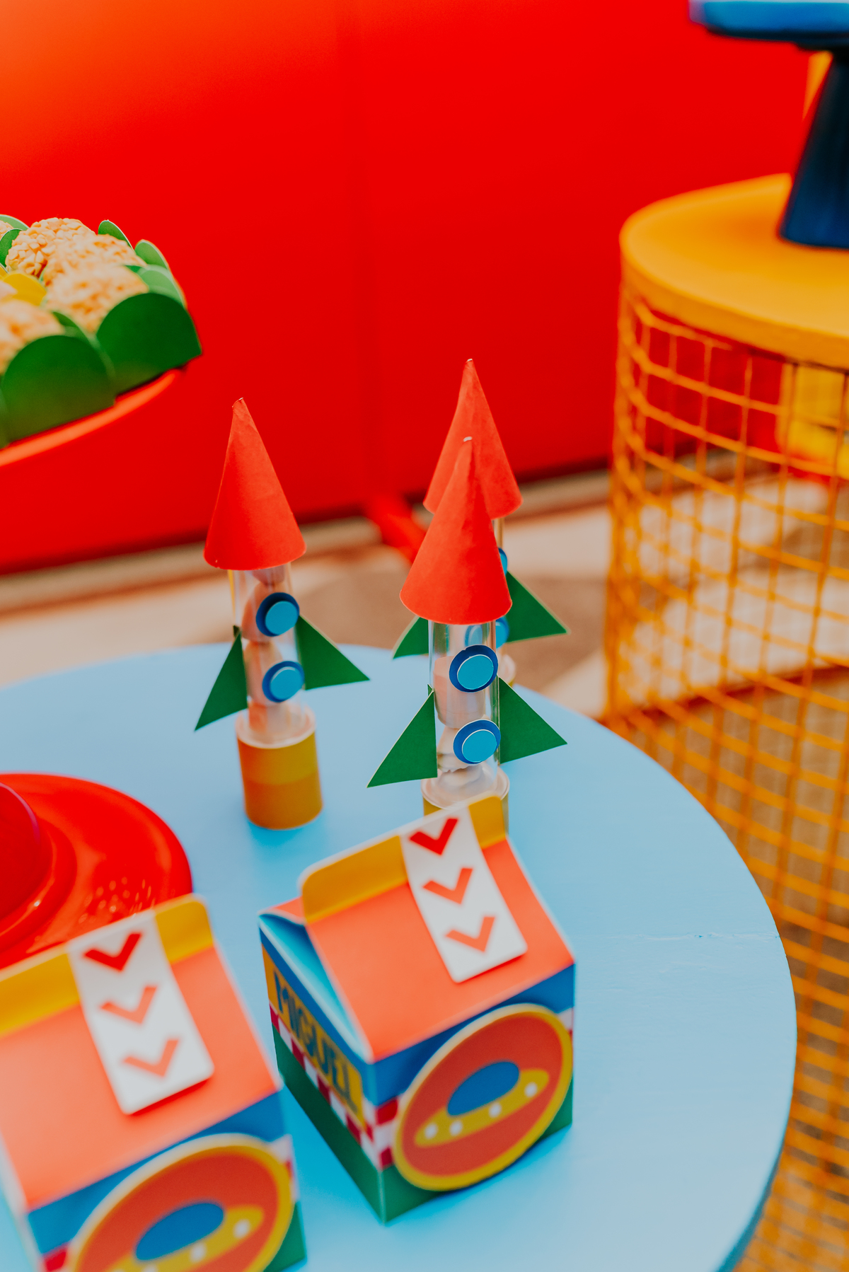 fotografia festa infantil 2 anos Miguel Tijuca rio de janeiro tema astronauta fotografa familia 