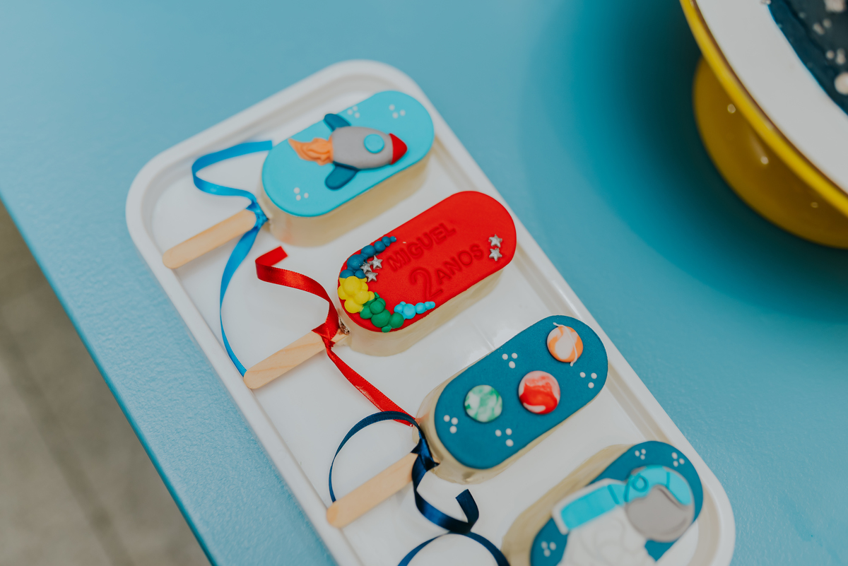 fotografia festa infantil 2 anos Miguel Tijuca rio de janeiro tema astronauta fotografa familia 