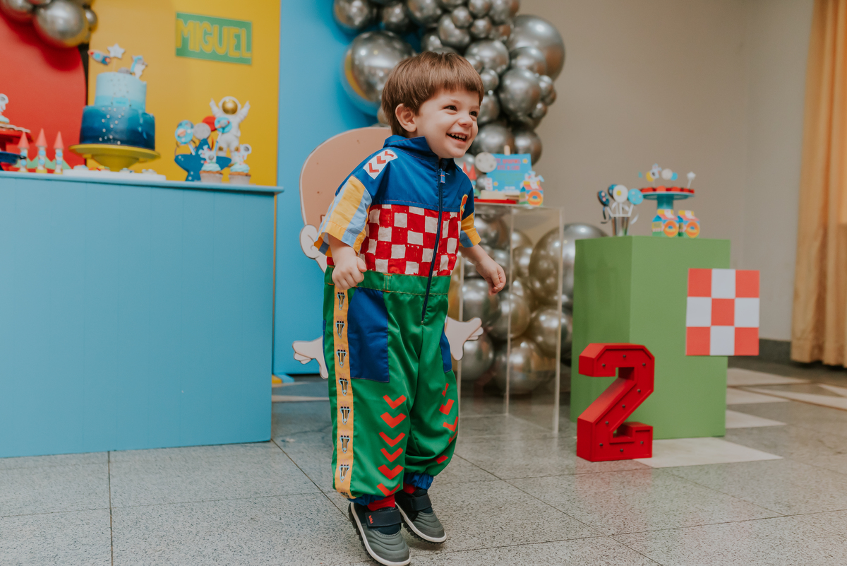 fotografia festa infantil 2 anos Miguel Tijuca rio de janeiro tema astronauta fotografa familia 