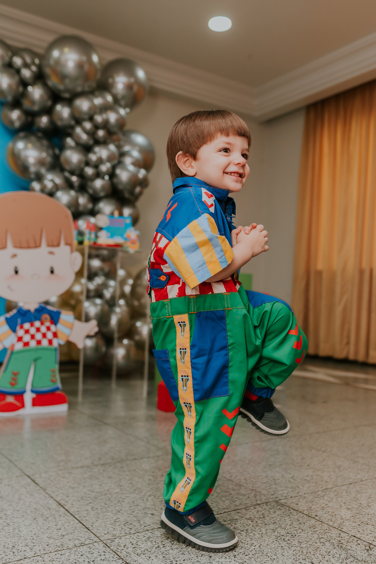 fotografia festa infantil 2 anos Miguel Tijuca rio de janeiro tema astronauta fotografa familia 
