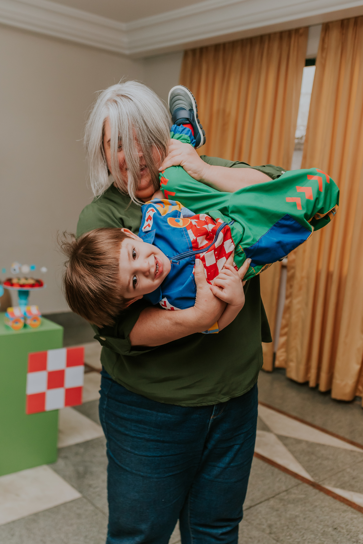 fotografia festa infantil 2 anos Miguel Tijuca rio de janeiro tema astronauta fotografa familia 