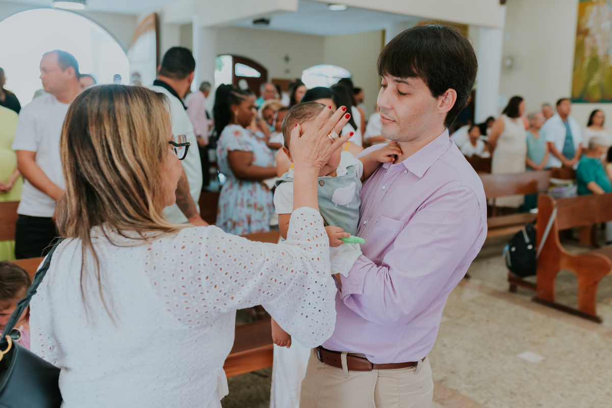 fotografia batizado batismo Rio de Janeiro theo ilha do governador fotografa familia capela nossa senhora de Fatima jardim Guanabara 