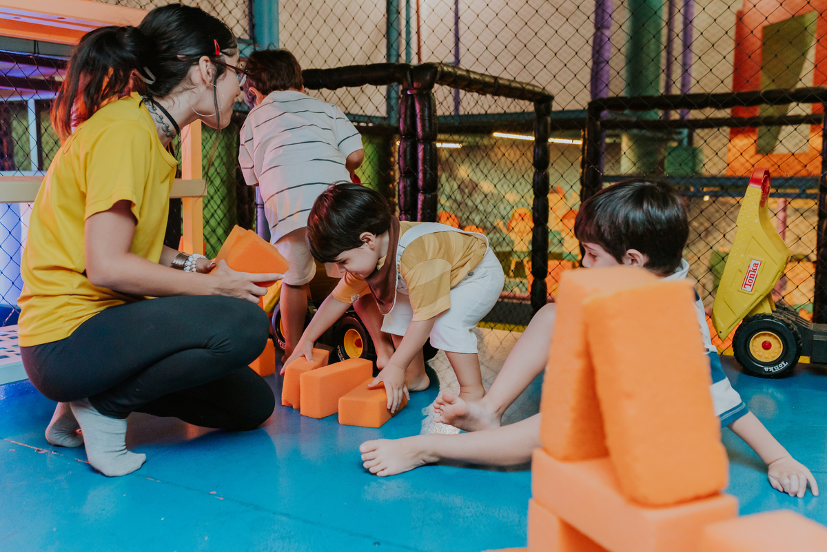 fotografia festa infantil barra da Tijuca folia encantada Rio de Janeiro 4 anos Arthur tema patrulha cantina fotografa bruna Guerson familia 