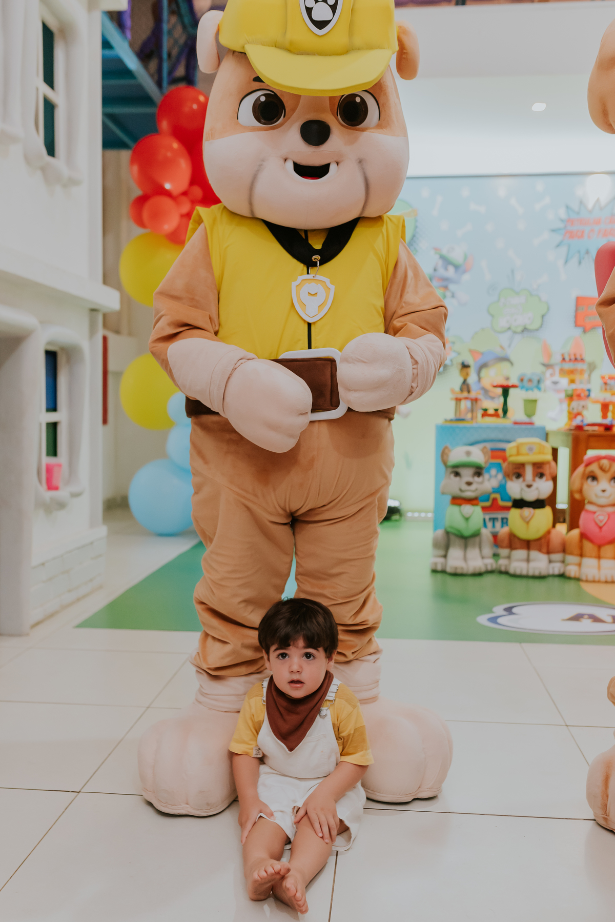 fotografia festa infantil barra da Tijuca folia encantada Rio de Janeiro 4 anos Arthur tema patrulha cantina fotografa bruna Guerson familia 