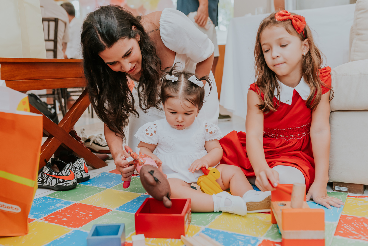 festa infantil fotografia barra da Tijuca fotografa familia 1 ano helena Rio de Janeiro bruna Guerson tema raio de sol 