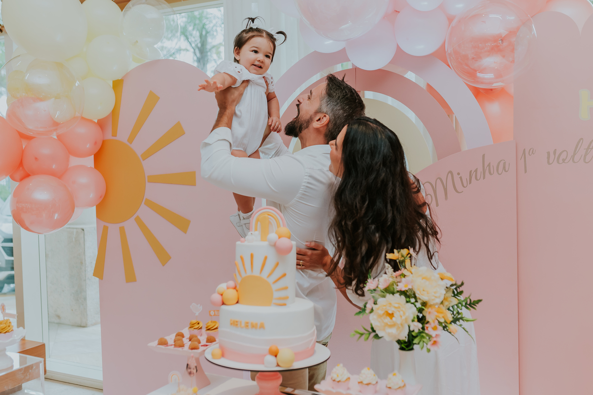 festa infantil fotografia barra da Tijuca fotografa familia 1 ano helena Rio de Janeiro bruna Guerson tema raio de sol 