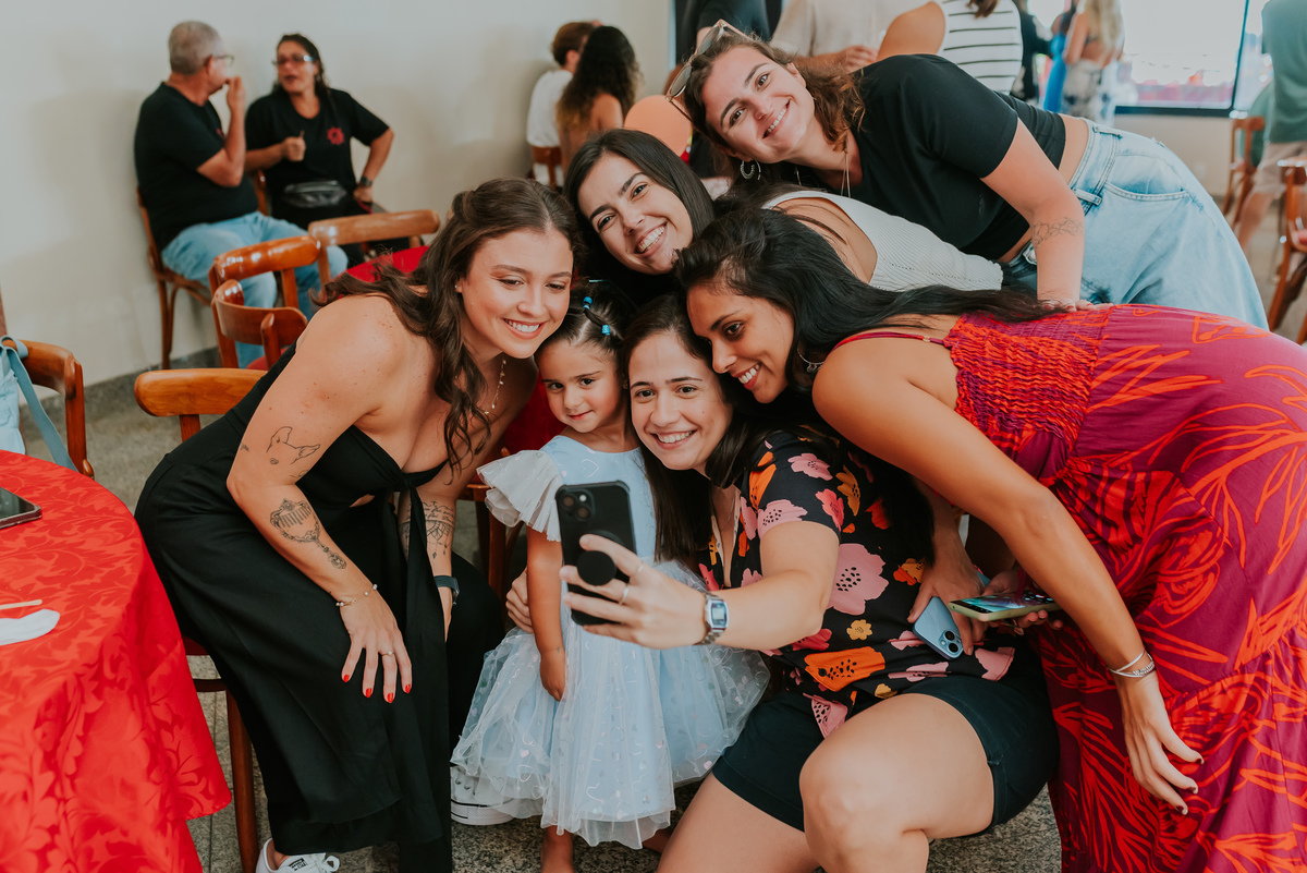 fotografia festa infantil Niteroi Icarai rio de janeiro primos tema mickey Antonio 1 ano catarina 3 anos fotografa bruna Guerson 