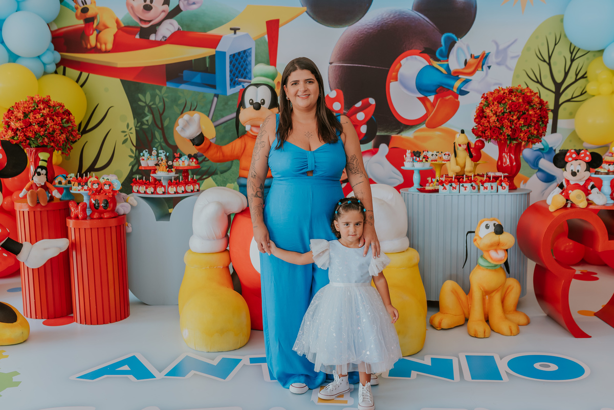 fotografia festa infantil Niteroi Icarai rio de janeiro primos tema mickey Antonio 1 ano catarina 3 anos fotografa bruna Guerson 