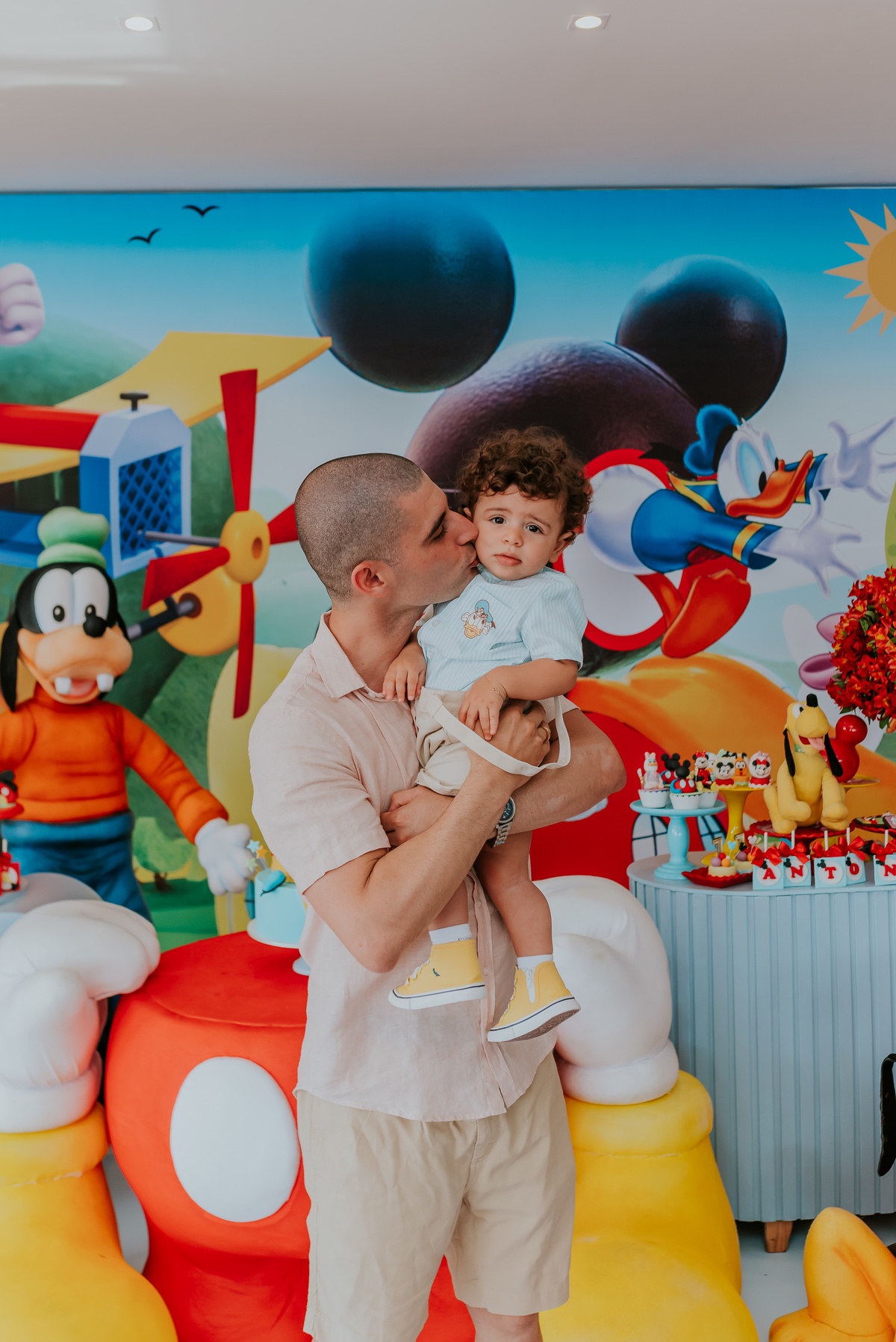 fotografia festa infantil Niteroi Icarai rio de janeiro primos tema mickey Antonio 1 ano catarina 3 anos fotografa bruna Guerson 