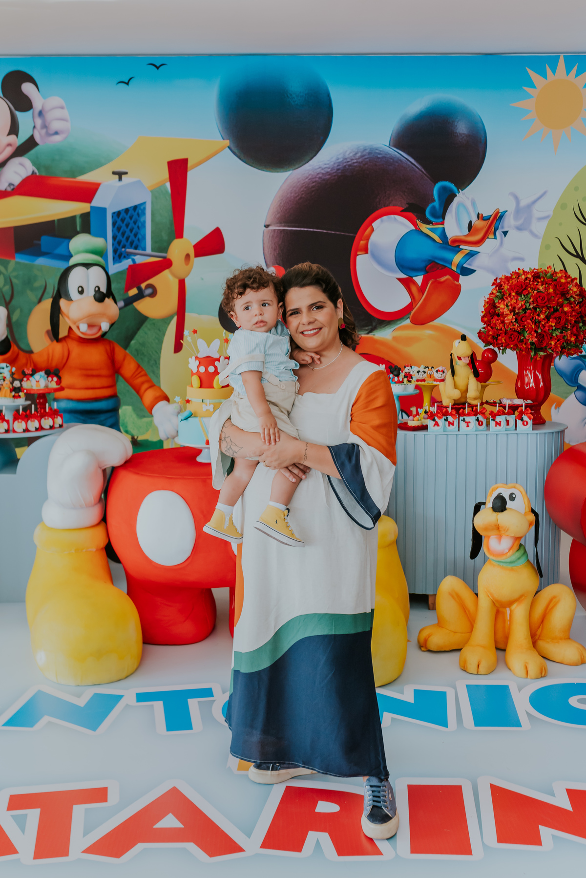 fotografia festa infantil Niteroi Icarai rio de janeiro primos tema mickey Antonio 1 ano catarina 3 anos fotografa bruna Guerson 