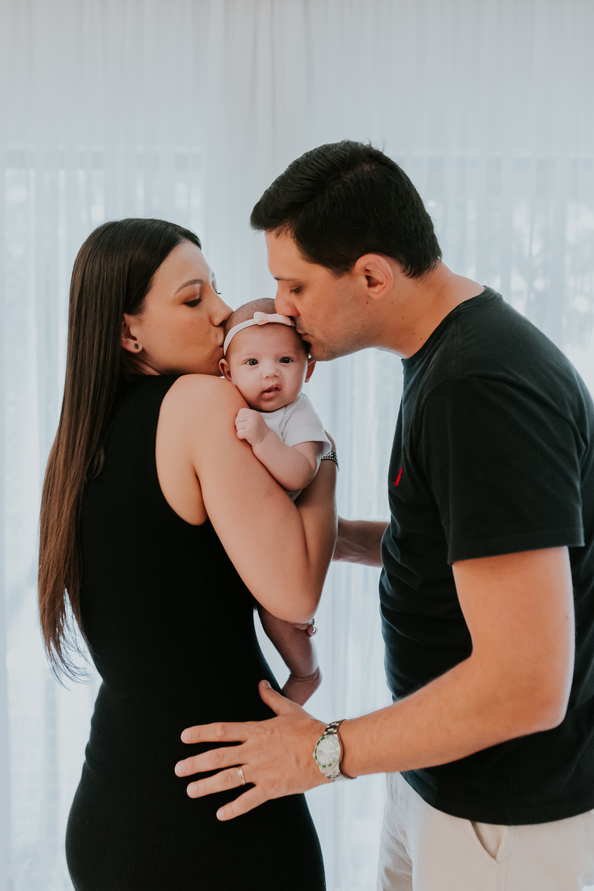fotografa ensaio familia em casa 3 meses Cecilia acompanhamento Tijuca Rio de Janeiro fotografa Bruna Guerson 