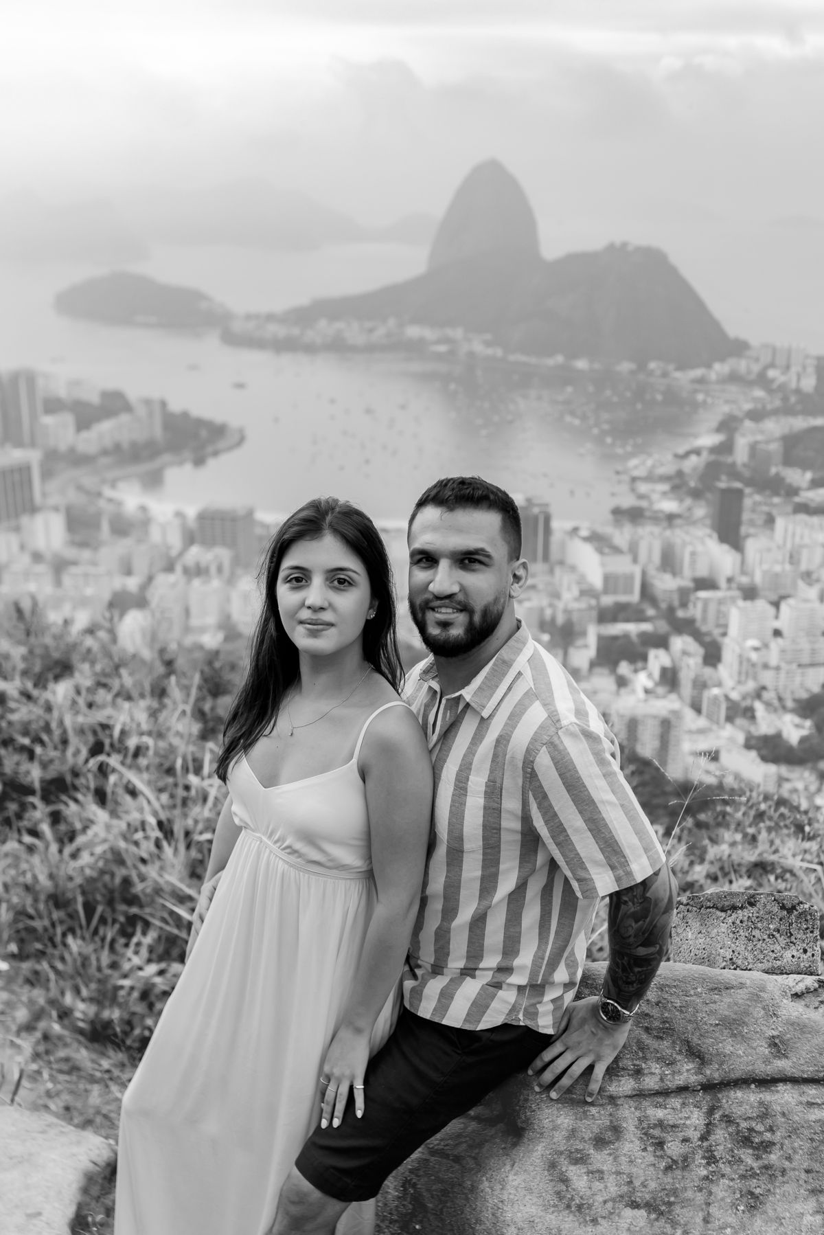 fotografia ensaio casal externo Rio de Janeiro praia vermelha urca mirante dona marta fotografa bruna Guerson 