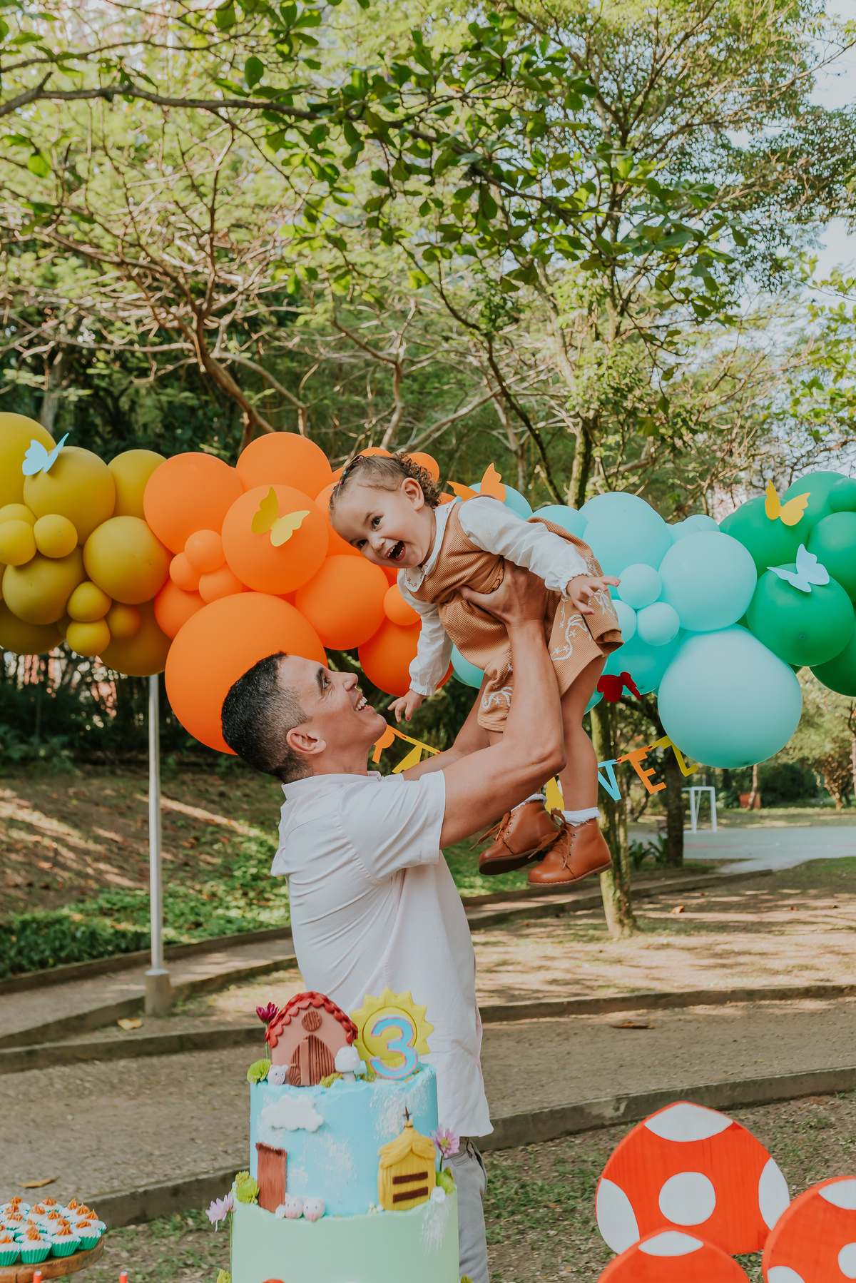 fotografia festa infantil 3 anos Julia Joana gemas tema tres porquinhos barra da Tijuca Rio de Janeiro fotografa familia bruna Guerson 