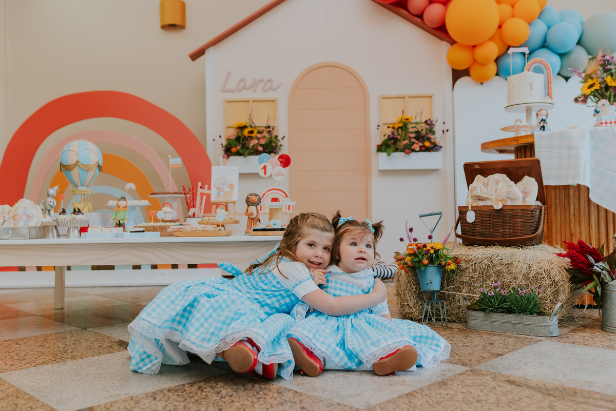 fotografia festa infantil 1 ano Lara tema magico de oz barra da Tijuca Rio de Janeiro fotografa familia bruna Guerson 