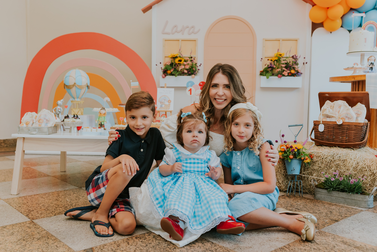 fotografia festa infantil 1 ano Lara tema magico de oz barra da Tijuca Rio de Janeiro fotografa familia bruna Guerson 