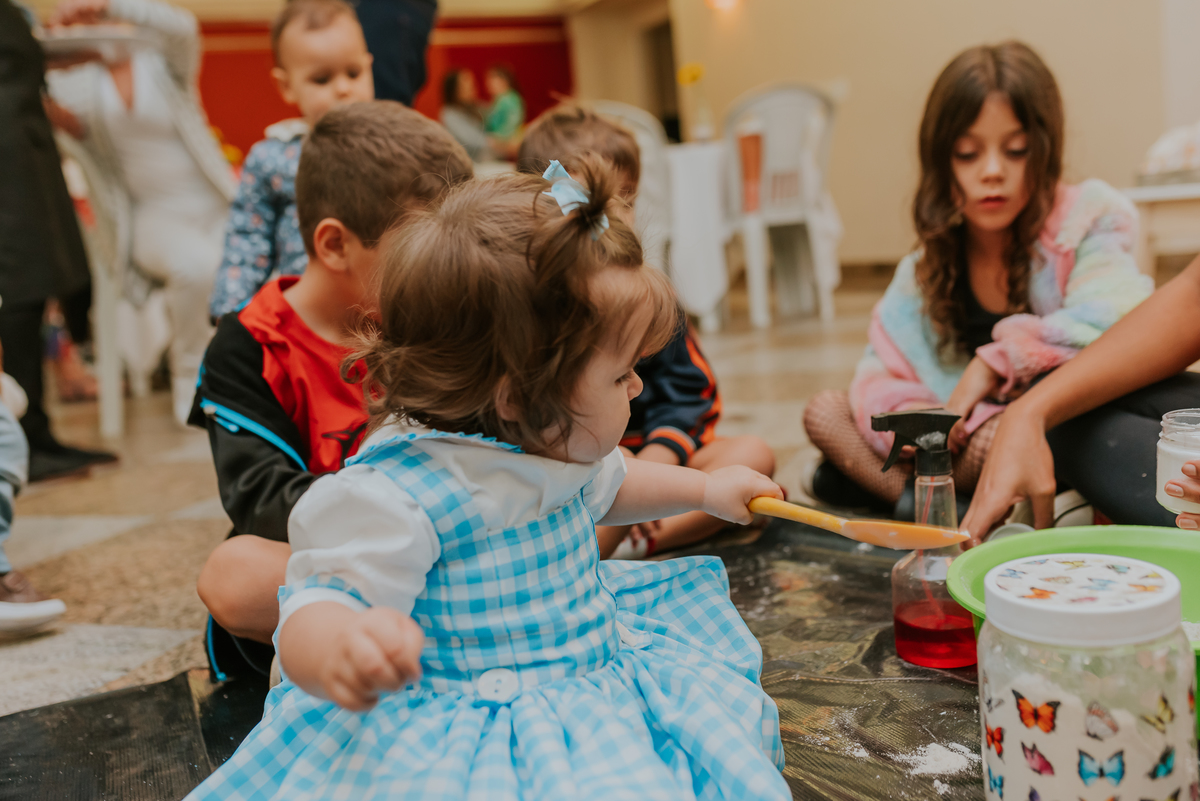 fotografia festa infantil 1 ano Lara tema magico de oz barra da Tijuca Rio de Janeiro fotografa familia bruna Guerson 