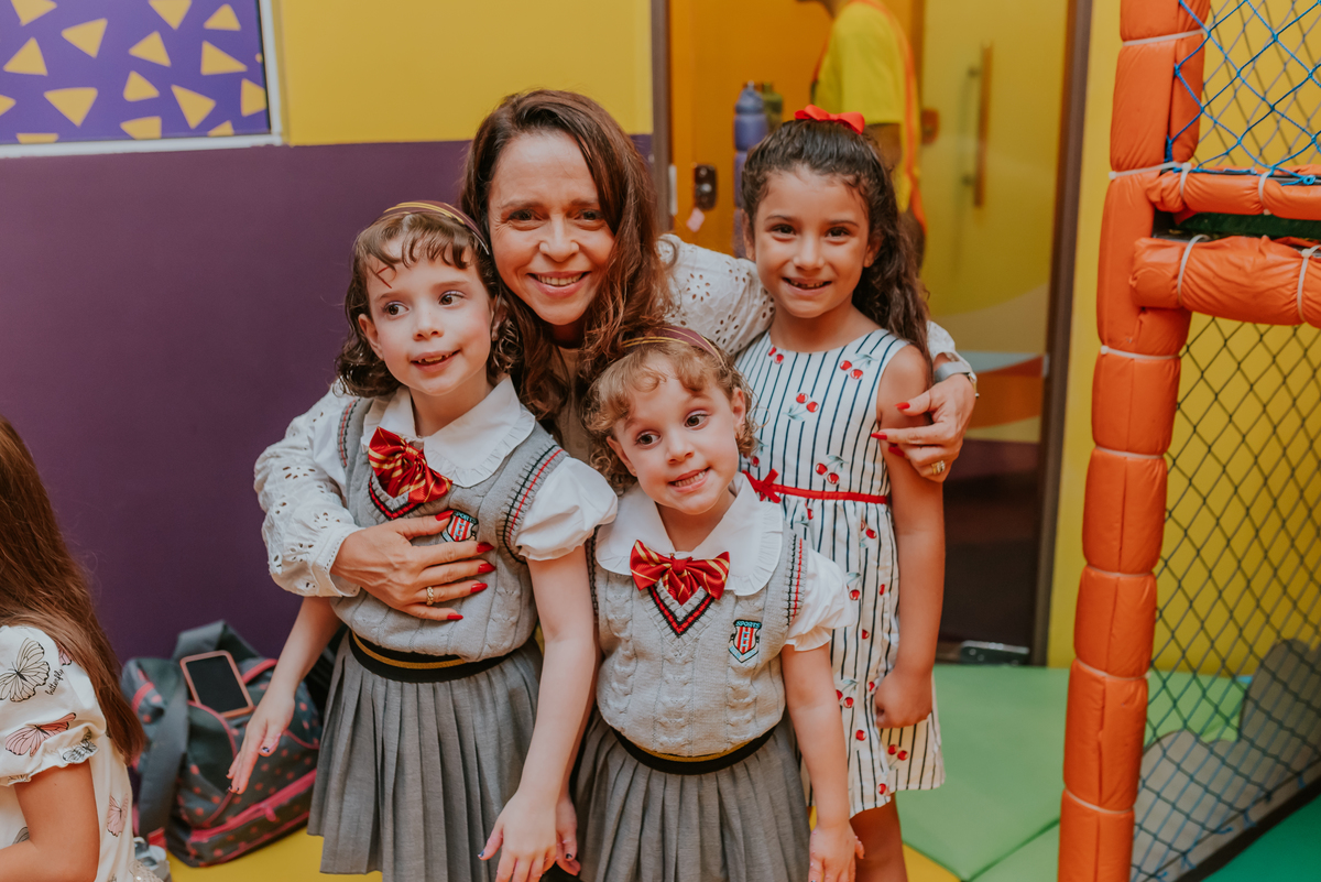 fotografia festa infantil kids park barra da Tijuca Rio de Janeiro fotografa familia 3 irmaos tema Harry Potter 
