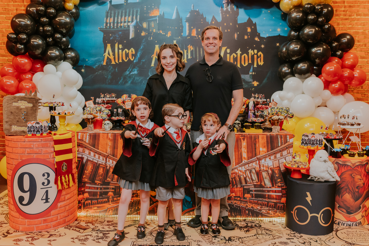 fotografia festa infantil kids park barra da Tijuca Rio de Janeiro fotografa familia 3 irmaos tema Harry Potter 