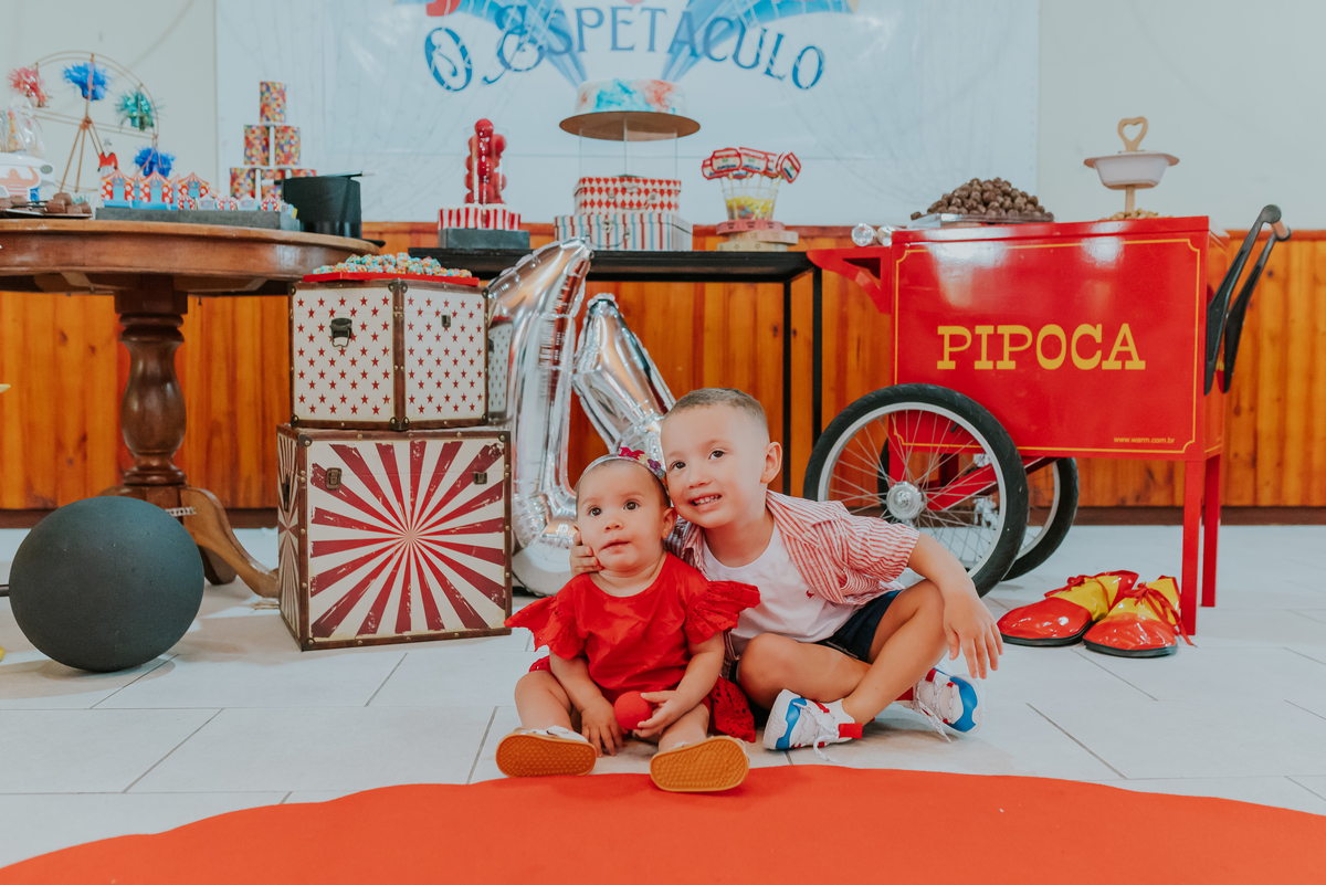 fotografia festa infantil Rio de Janeiro ilha do governador circo joaquim 4 anos fotografa familia 