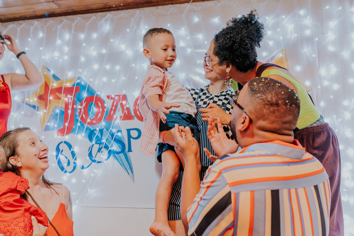 fotografia festa infantil Rio de Janeiro ilha do governador circo joaquim 4 anos fotografa familia 