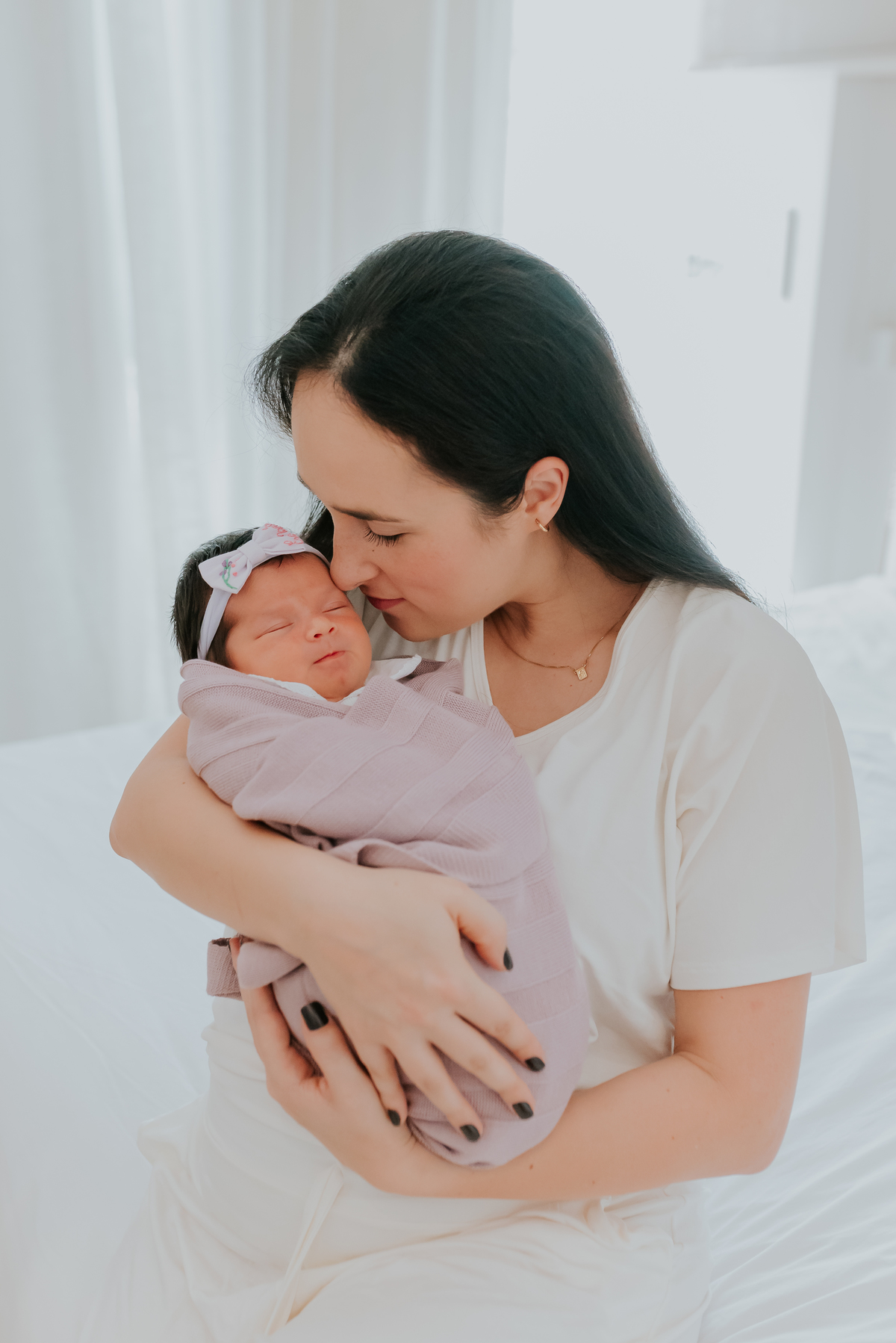 fotografia ensaio familia fotografa rio de janeiro em casa acompanhamento bebe 5 dias eva maria 