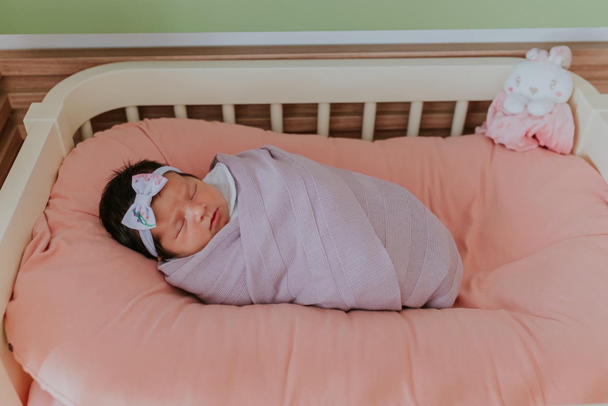 fotografia ensaio familia fotografa rio de janeiro em casa acompanhamento bebe 5 dias eva maria 