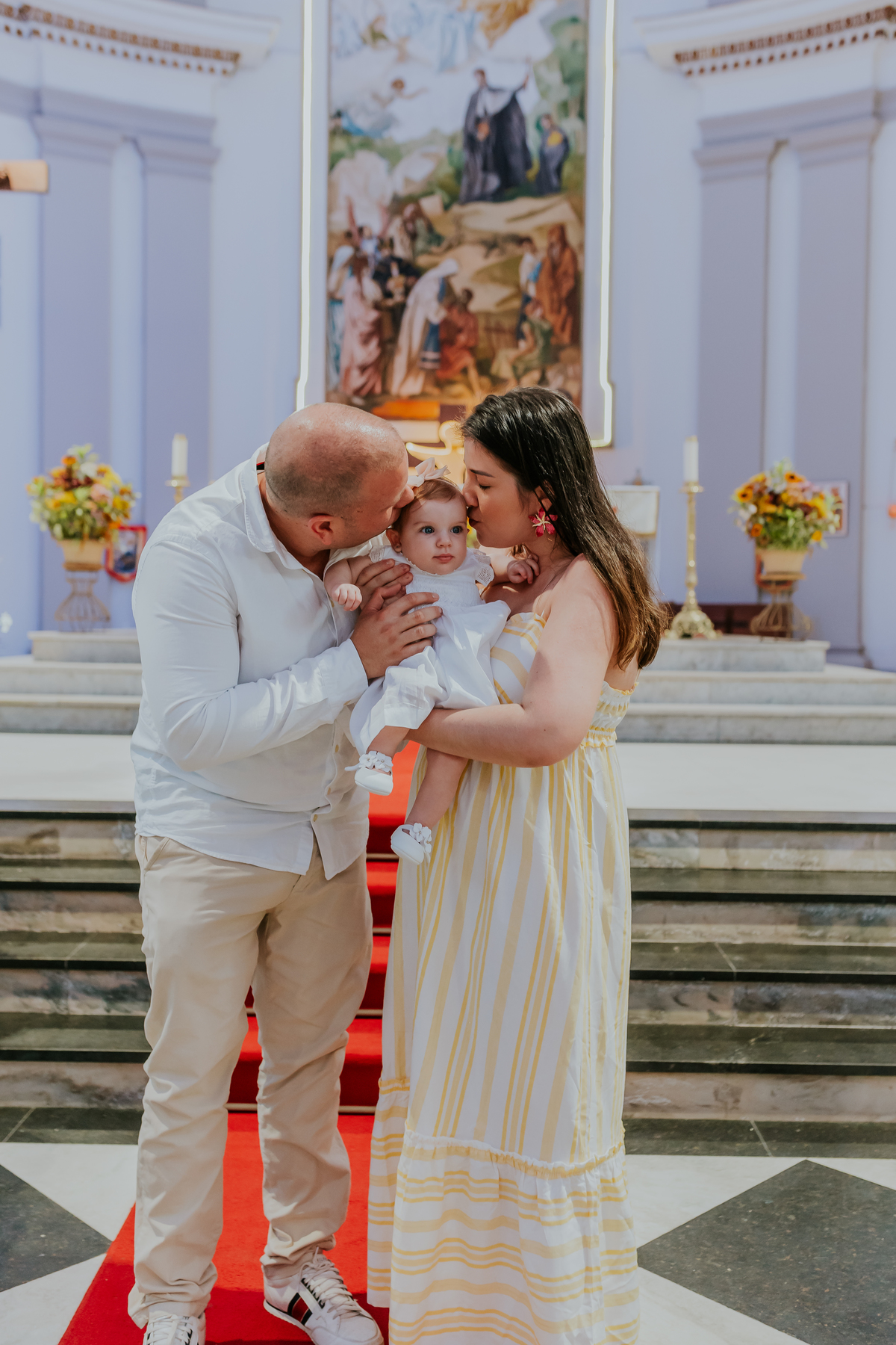 fotografia Fotografa familia batismo batizado Rio de Janeiro Paróquia São Francisco Xavier do Engenho Velho- Tijuca Manuella 