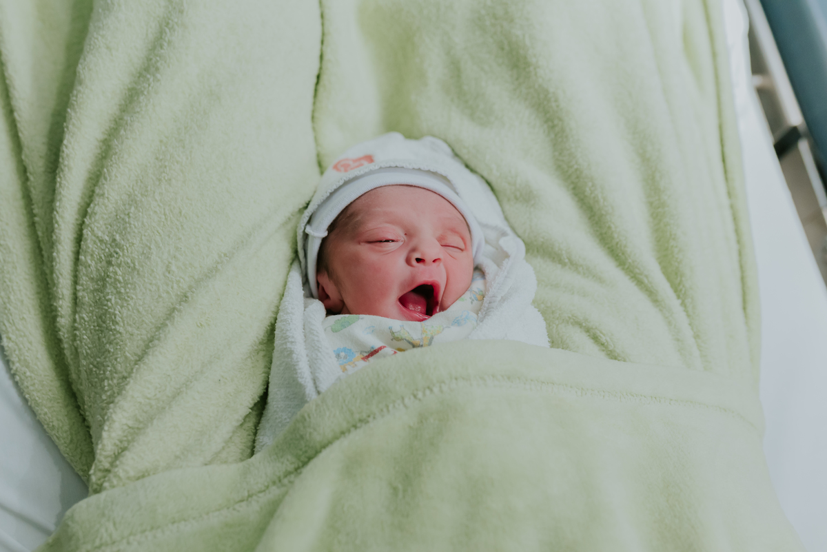 fotografia nascimento caio parto cesarea gloria dor Rio de Janeiro zona sul fotografa familia 