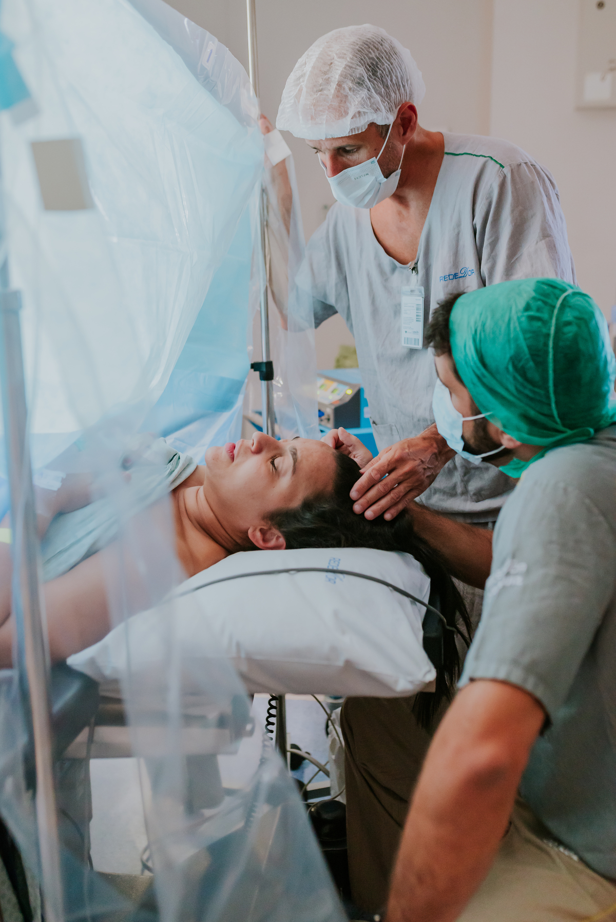 fotografia nascimento caio parto cesarea gloria dor Rio de Janeiro zona sul fotografa familia 