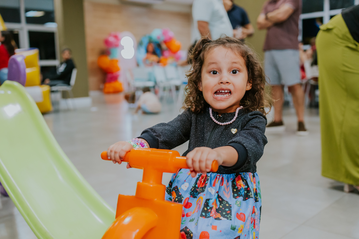 fotografia festa infantil 3 anos Laura tema Moana fotografa familia rio de janeiro bruna Guerson Tijuca 