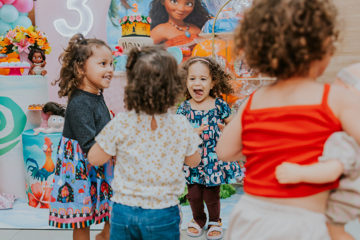 fotografia festa infantil 3 anos Laura tema Moana fotografa familia rio de janeiro bruna Guerson Tijuca 