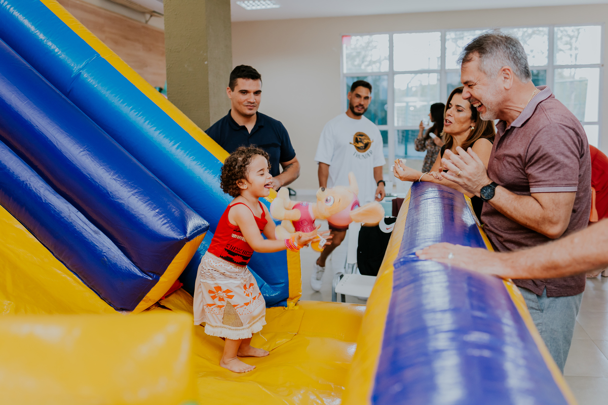 fotografia festa infantil 3 anos Laura tema Moana fotografa familia rio de janeiro bruna Guerson Tijuca 
