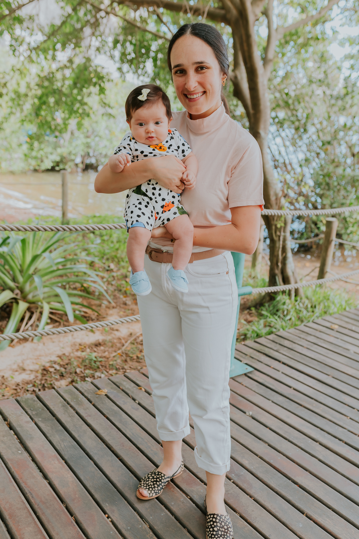 fotografia ensaio familia bebe acompanhamento trimestral eva Maria lagoa Rodrigo de Freitas Rio de Janeiro fotografa sessão externa natureza 