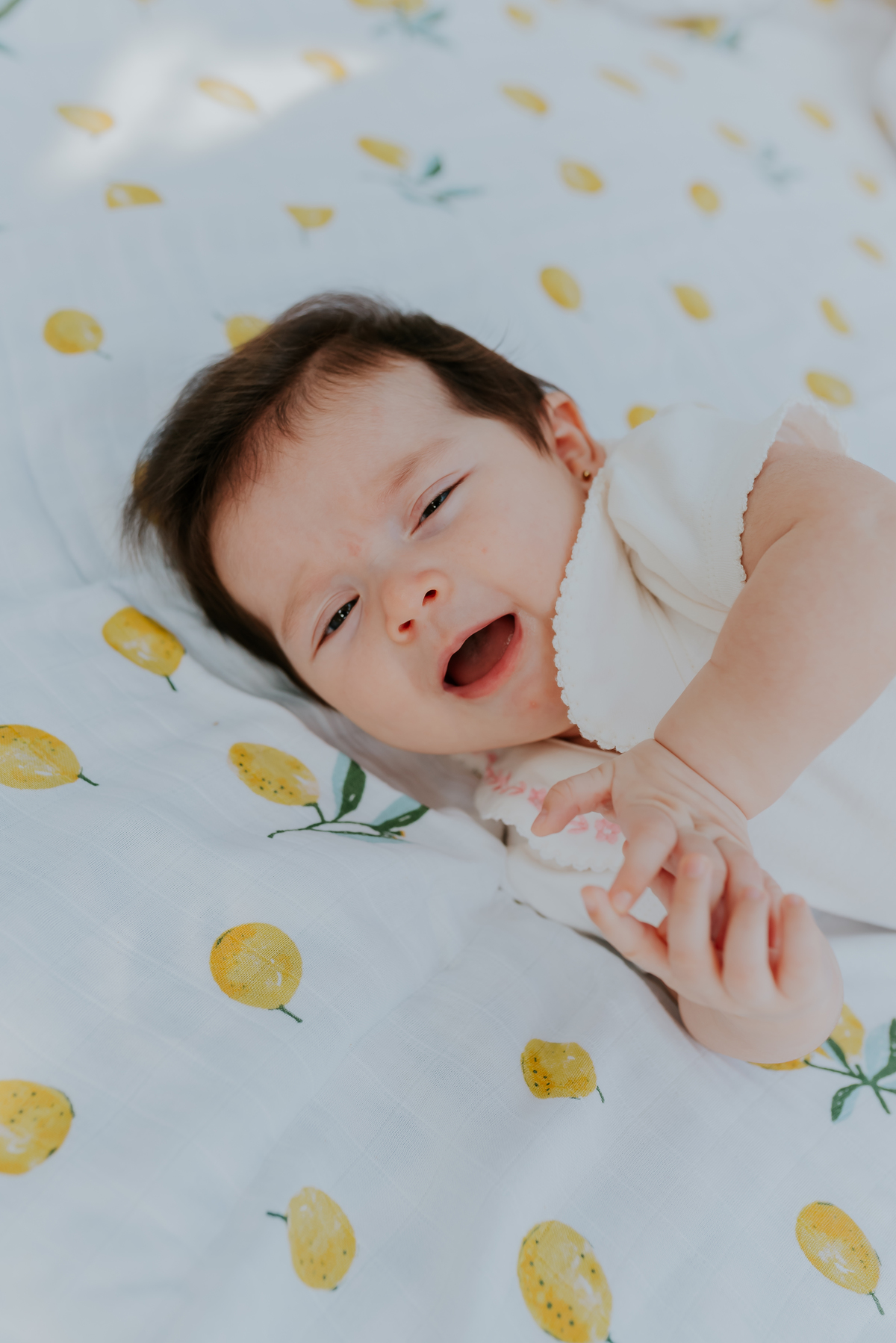 fotografia ensaio familia bebe acompanhamento trimestral eva Maria lagoa Rodrigo de Freitas Rio de Janeiro fotografa sessão externa natureza 