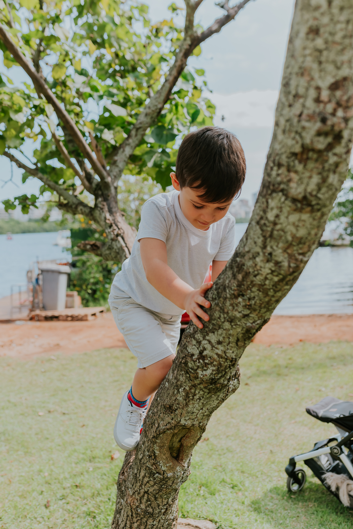 fotografia ensaio familia bebe acompanhamento trimestral eva Maria lagoa Rodrigo de Freitas Rio de Janeiro fotografa sessão externa natureza 