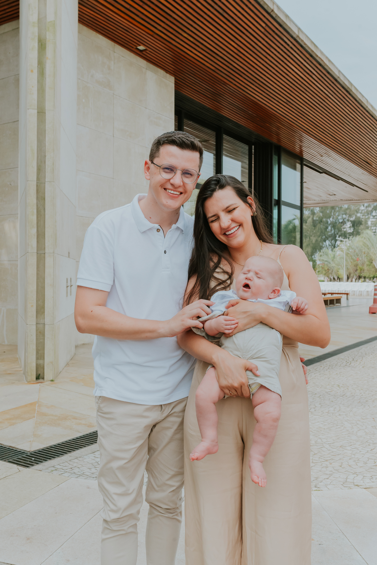 fotografia batizado batismo Davi fotografa familia Santuário de Nossa Senhora de Fátima - Rio de Janeiro - recreio dos bandeirantes 