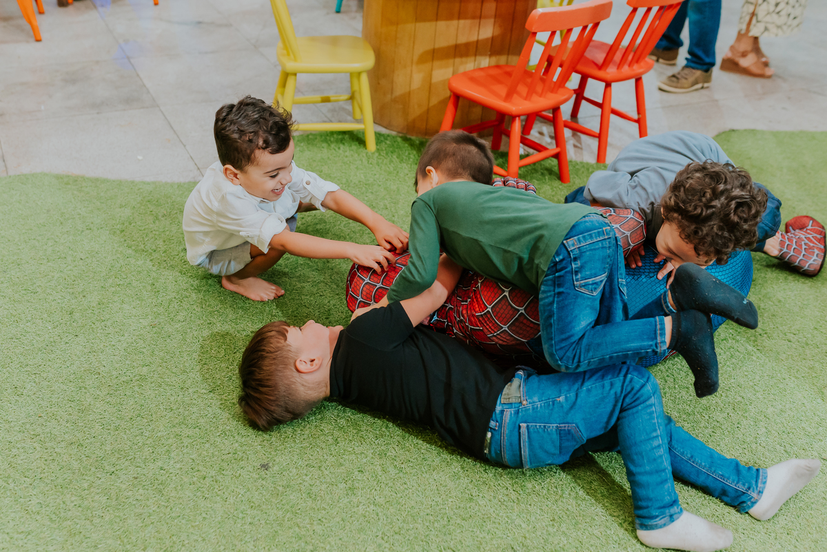 fotografia festa infantil 4 anos Lucca recreio dos bandeirantes Rio de Janeiro espaço pimenteira 