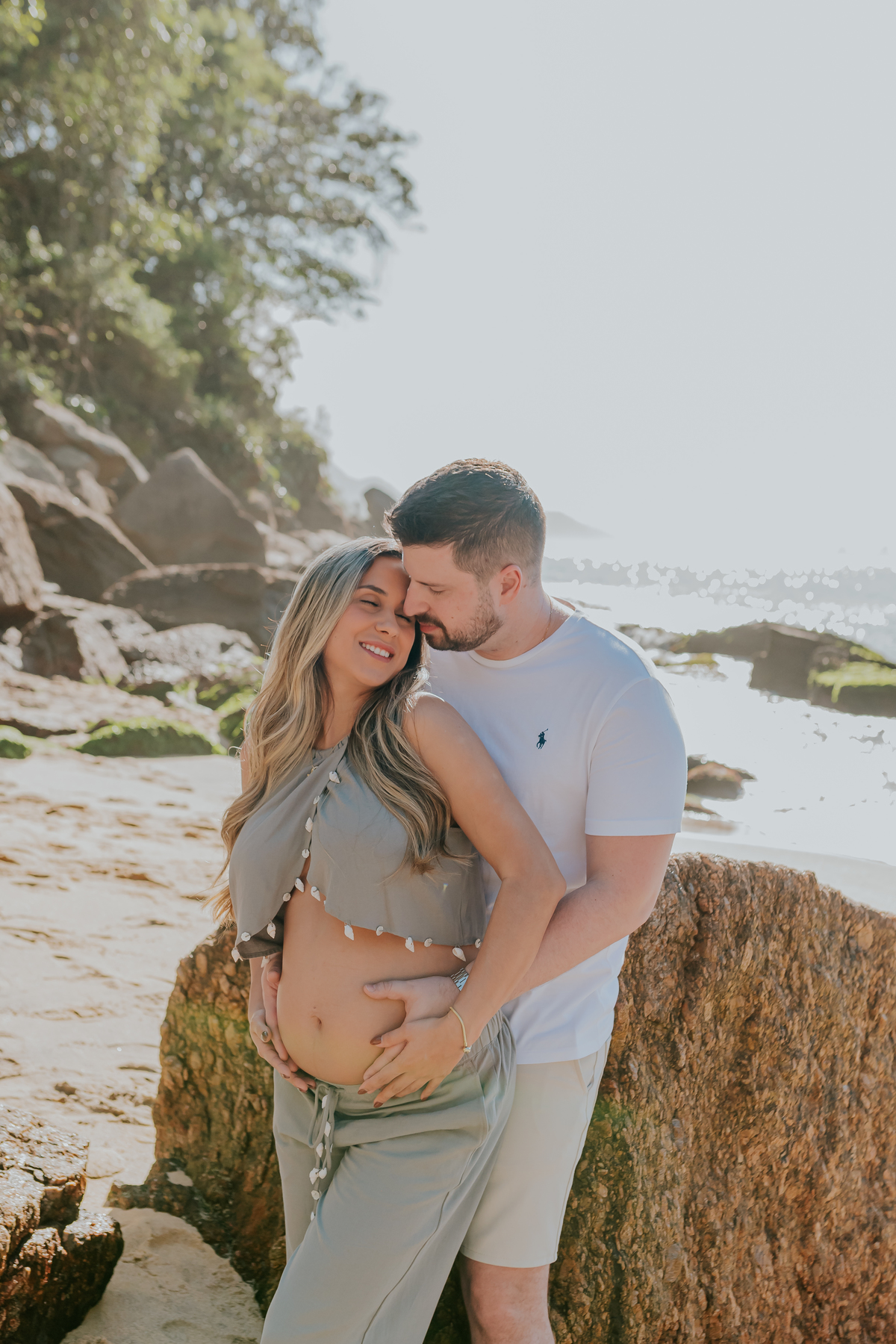 fotografia ensaio externo gestante fotografa familia rio e Janeiro praia vermelha urca a espera do Benicio bruna Guerson 